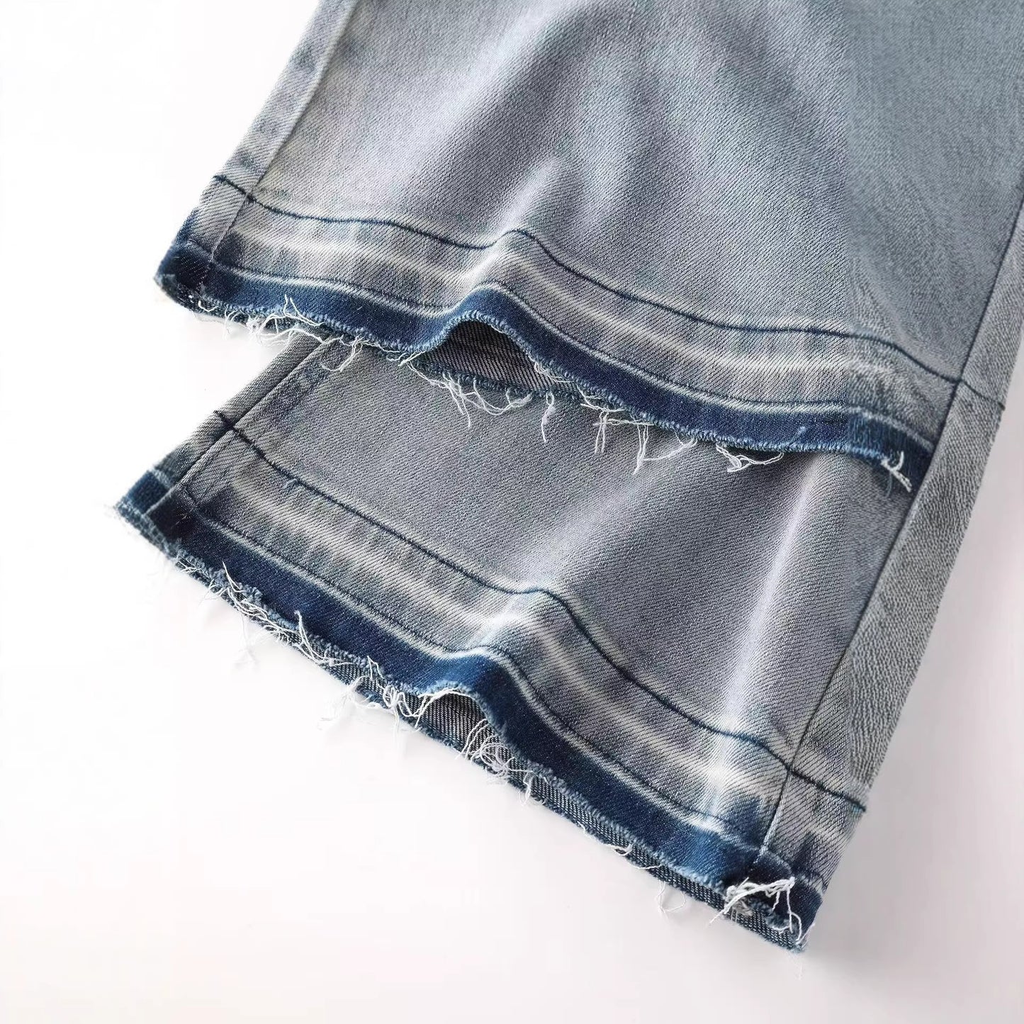 Lightning Crack Washed Cat Must Make Old Jeans